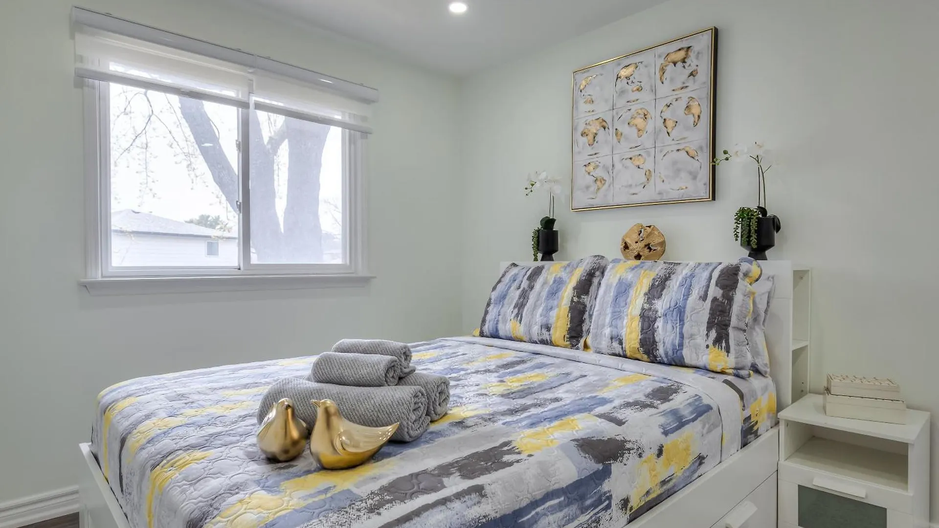 Luxury 5Br Villa In Scarborough Toronto Canada