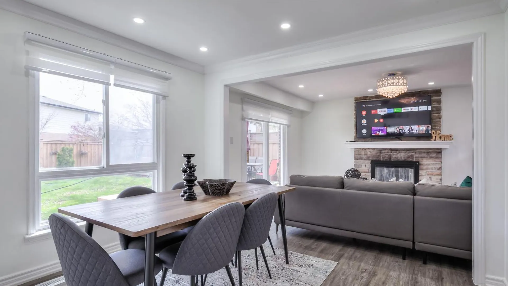 Luxury 5Br Villa In Scarborough Toronto