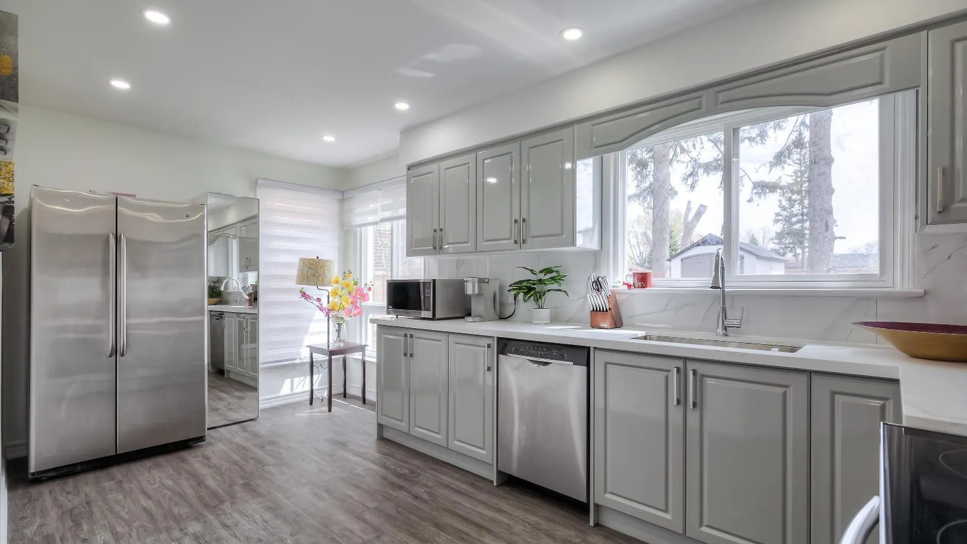 Luxury 5Br Villa In Scarborough Toronto