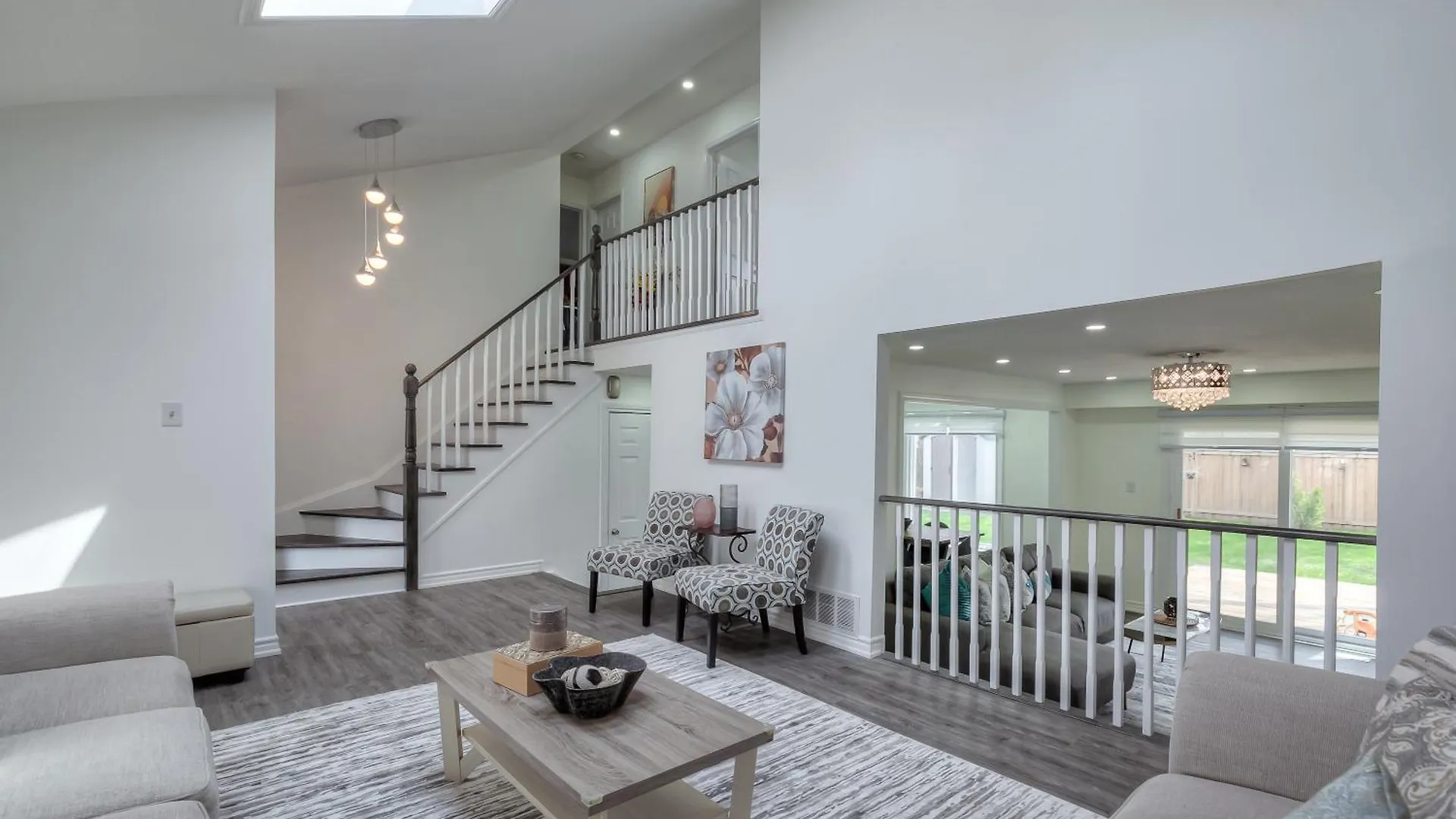 Luxury 5Br Villa In Scarborough Toronto